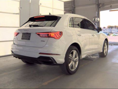 Used 2022 Audi Q3 2.0T Premium AWD/4WD image 9