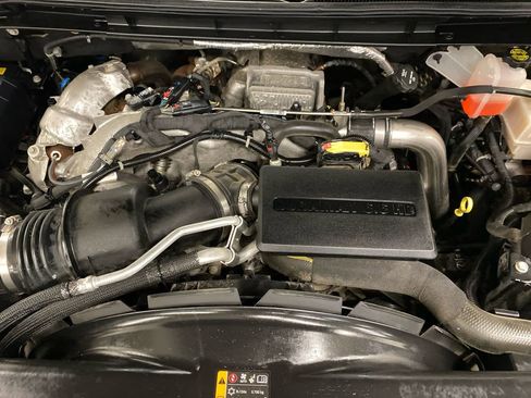 Used 2021 Chevrolet Silverado 2500 High Country image 4