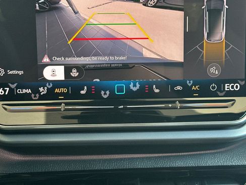 New 2025 Volkswagen ID.4 Pro image 20