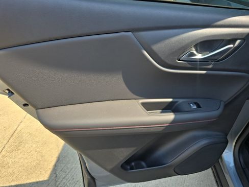 Used 2026 Chevrolet Blazer RS w/ LPO, Floor Liner Package FWD image 11