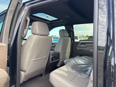New 2026 GMC Sierra 1500 SLT w/ SLT Premium Plus Package AWD/4WD image 33