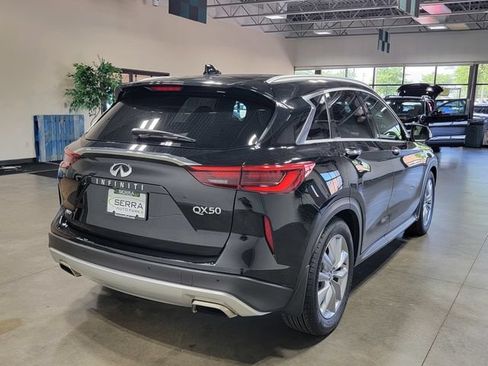 Used 2020 INFINITI QX50 Luxe w/ Navigation Package AWD/4WD image 5