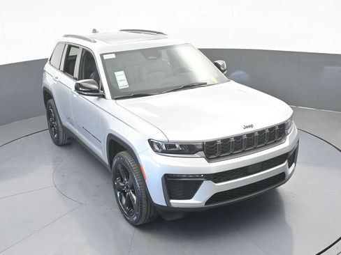 New 2026 Jeep Grand Cherokee Limited w/ Limited Altitude Package RWD image 49