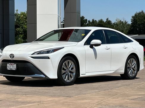 Certified 2023 Toyota Mirai w/ Advanced Technology Package RWD image 10