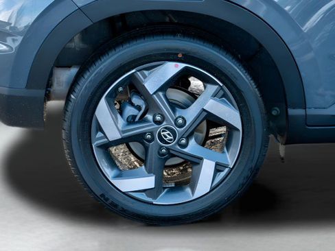 New 2026 Hyundai Venue SEL FWD image 10