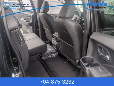 New 2026 Honda Ridgeline Black Edition image 15