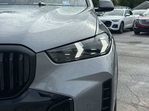 New 2026 BMW X5 xDrive50e w/ M Sport Package AWD/4WD image 9