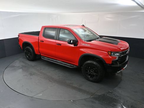 Used 2024 Chevrolet Silverado 1500 ZR2 AWD/4WD image 33