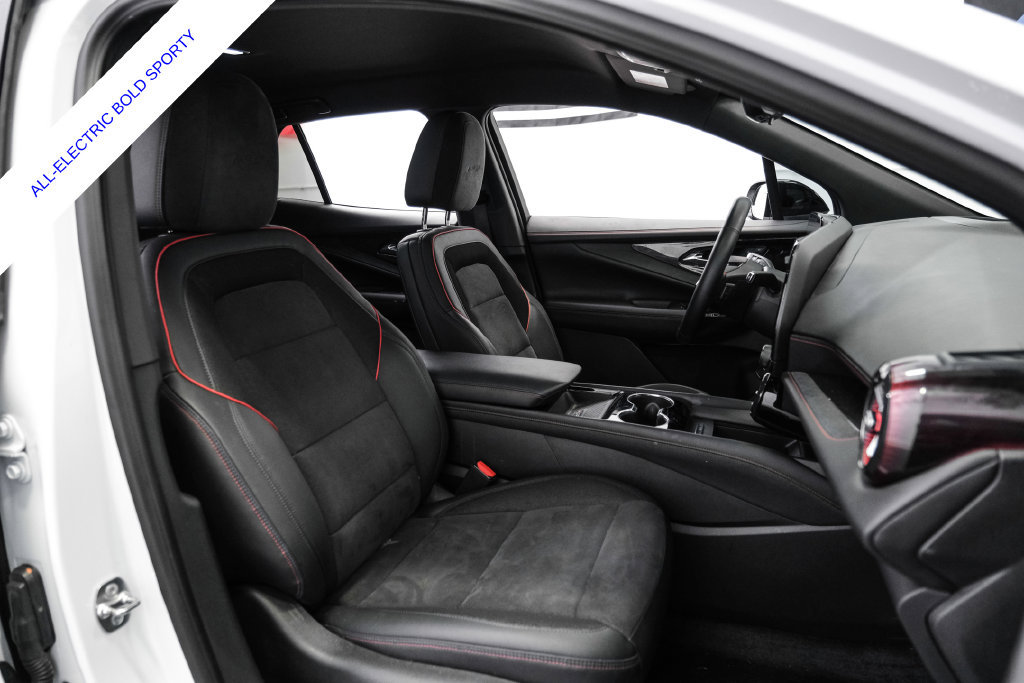 Used 2024 Chevrolet Blazer EV RS AWD/4WD image 32