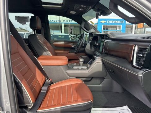 Used 2024 GMC Sierra 1500 Denali Ultimate image 33