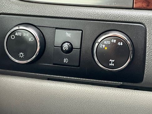 Used 2007 Chevrolet Avalanche LT w/ LT Preferred Equipment Group image 15