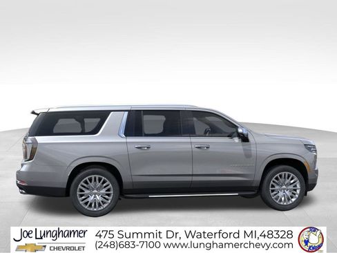 New 2026 Chevrolet Suburban Premier w/ Sun And Tow Package image 6