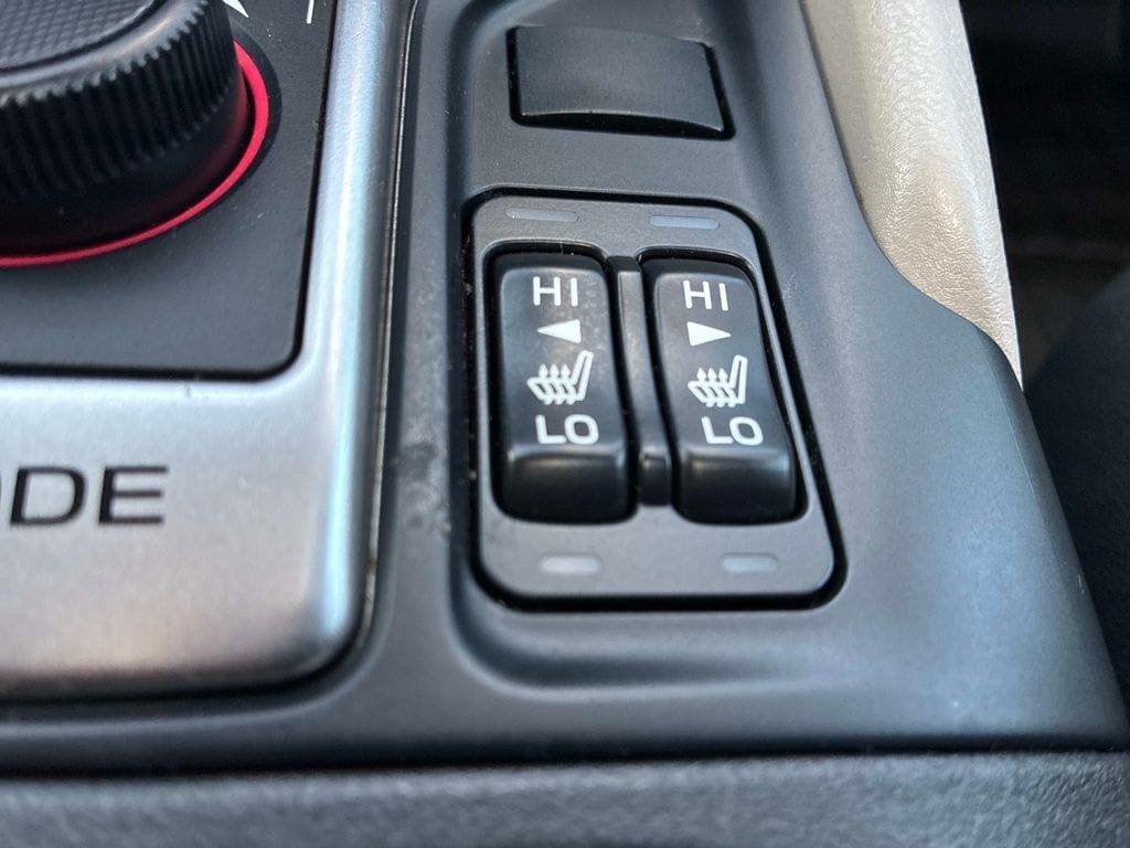 Used 2021 Subaru Forester Premium AWD/4WD image 30