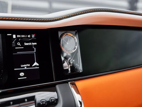 Used 2025 Rolls-Royce Cullinan image 92