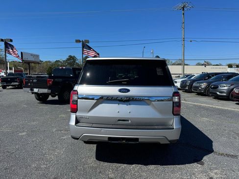 Used 2018 Ford Expedition Max Limited image 5