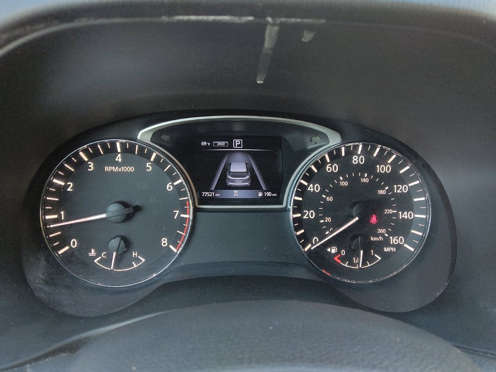 Used 2019 Nissan Pathfinder S AWD/4WD image 23