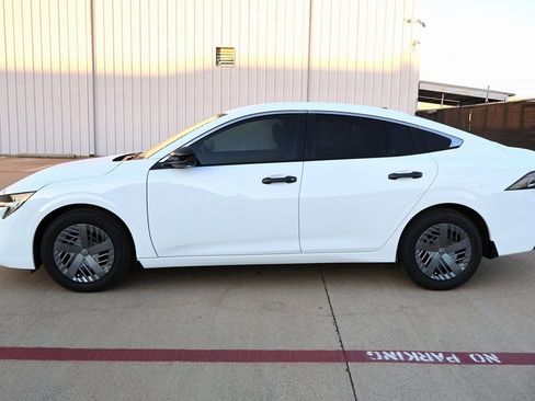 New 2026 Nissan Sentra S w/ Floor Mat Package image 2