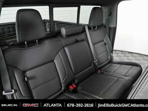 New 2026 GMC Sierra 1500 Denali w/ Denali Reserve Package image 23