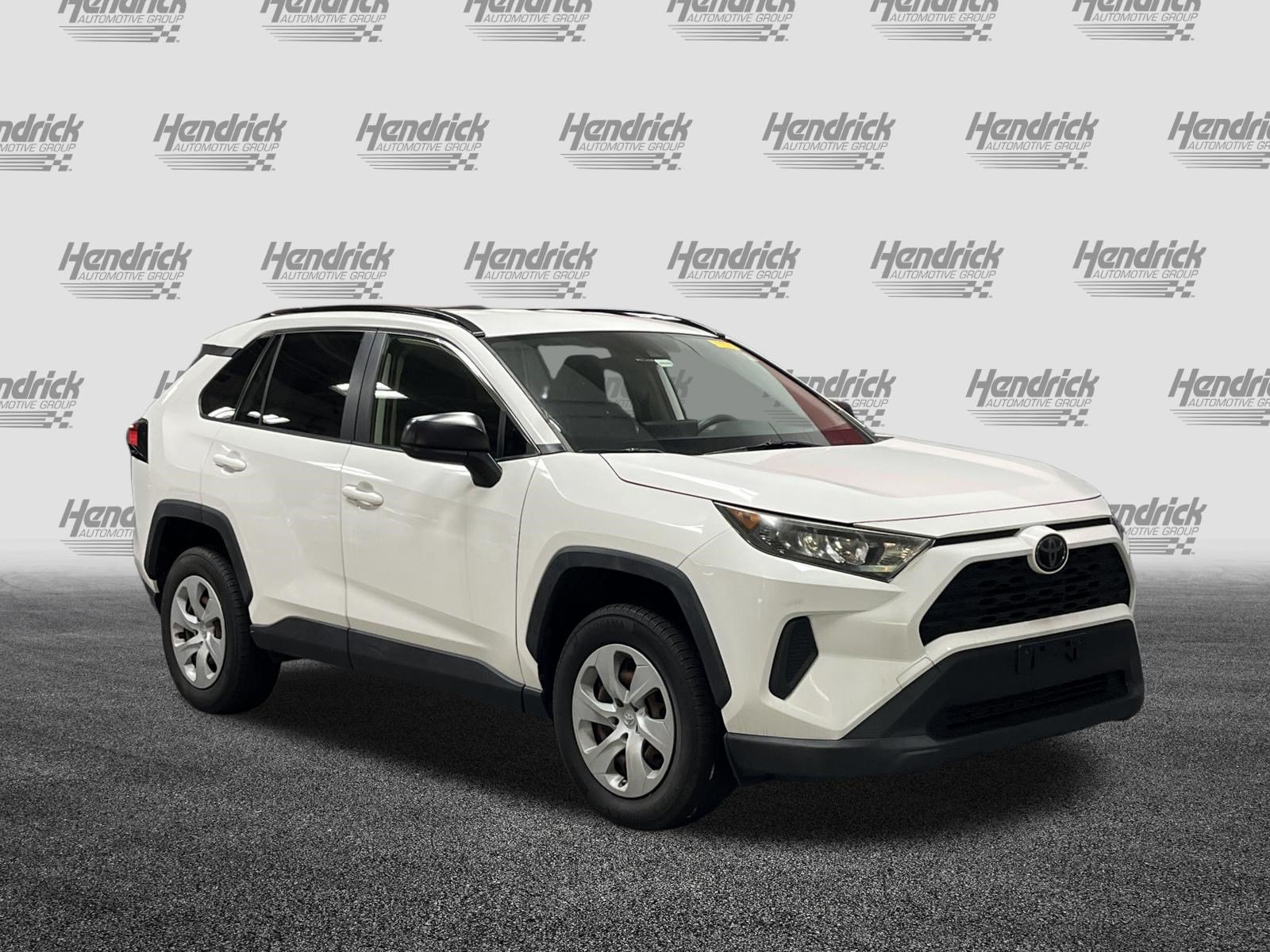 Used 2019 Toyota RAV4 LE w/ Carpet Mat Package FWD image 2