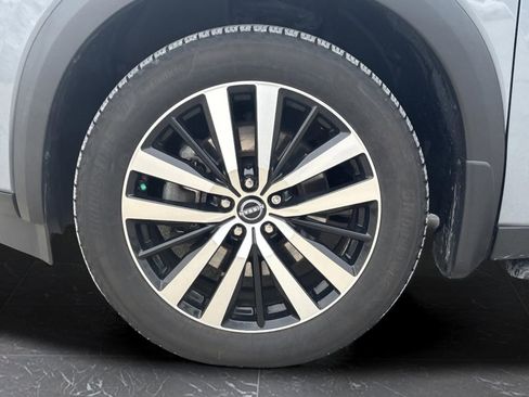 Used 2023 Nissan Pathfinder Platinum w/ Lighting Package (N93) image 37