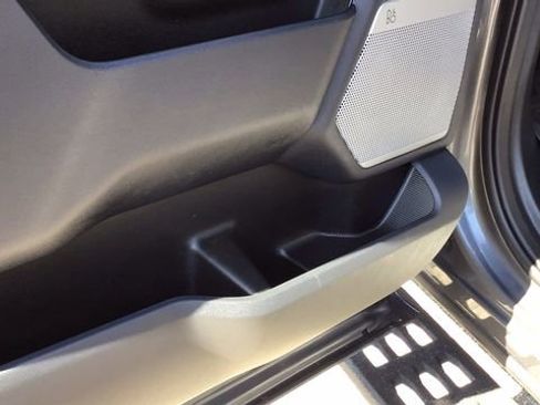 Certified 2023 Ford F250 Lariat w/ Tremor Off-Road Package image 18