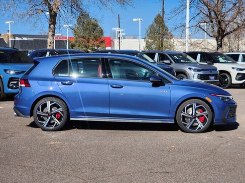 New 2026 Volkswagen GTI SE FWD image 2