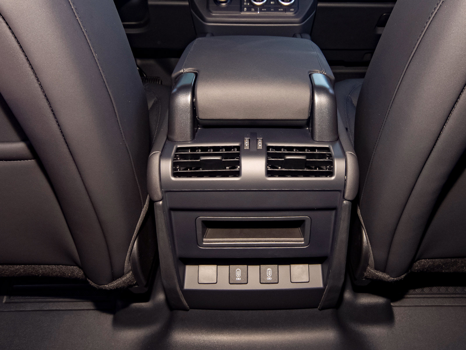 New 2026 Land Rover Defender 110 S AWD/4WD image 50