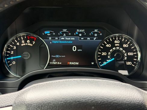 Used 2019 Ford F150 Lariat w/ Equipment Group 502A Luxury image 21