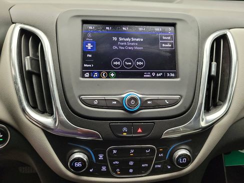 Used 2023 Chevrolet Equinox LT w/ Driver Convenience Package AWD/4WD image 25