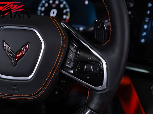 Used 2025 Chevrolet Corvette Z06 w/ Stealth Interior Trim Package RWD image 44