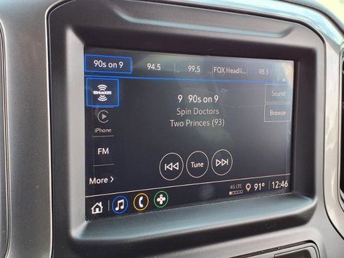 Used 2024 Chevrolet Silverado 1500 Custom image 6