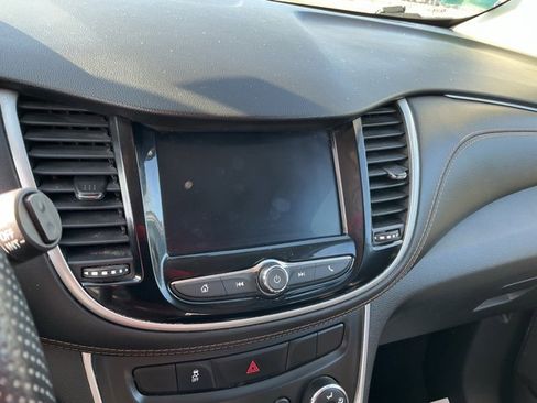 Used 2020 Chevrolet Trax LS image 22