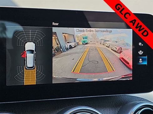 Used 2022 Mercedes-Benz GLC 300 4MATIC w/ Premium Package Lite image 26