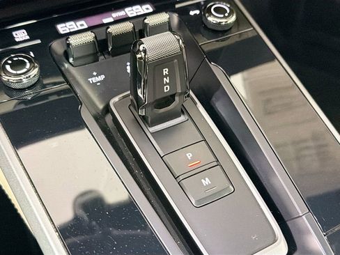 Used 2020 Porsche 911 Carrera S RWD image 17