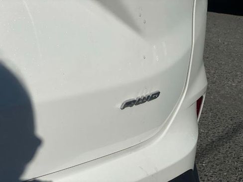 Used 2022 Ford Edge Titanium image 29