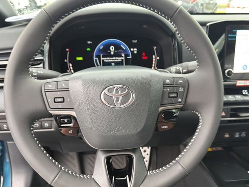 New 2026 Toyota Camry SE FWD image 20