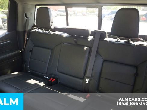 Used 2023 Chevrolet Silverado 1500 LT w/ Leather Package image 16