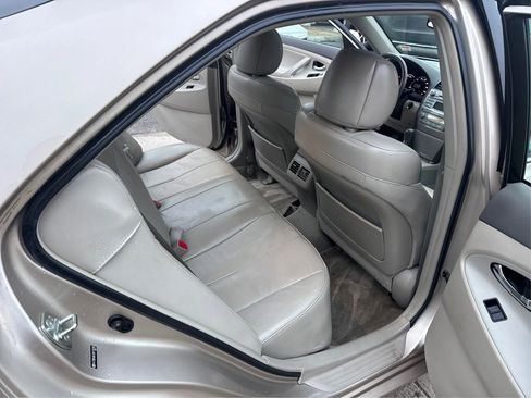 Used 2009 Toyota Camry Hybrid image 25