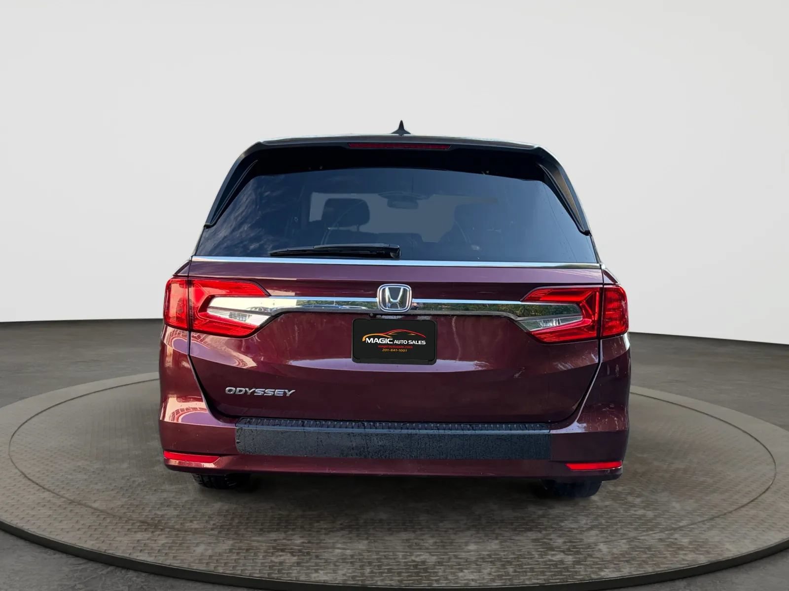 Used 2020 Honda Odyssey EX image 9