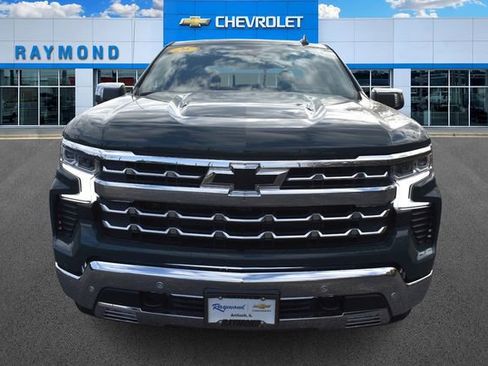 New 2026 Chevrolet Silverado 1500 LTZ w/ LTZ Premium Package image 9