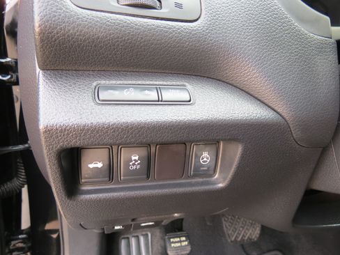 Used 2016 Nissan Altima 3.5 SL image 17