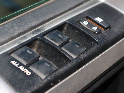 Used 2013 Toyota 4Runner SR5 image 15