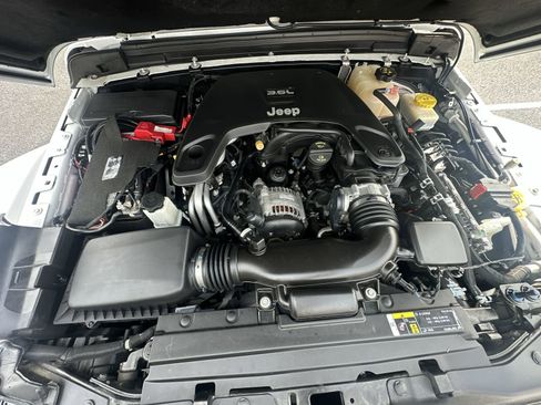 Used 2020 Jeep Wrangler Unlimited Rubicon image 33