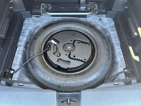 Used 2022 Nissan Rogue SV AWD/4WD image 14