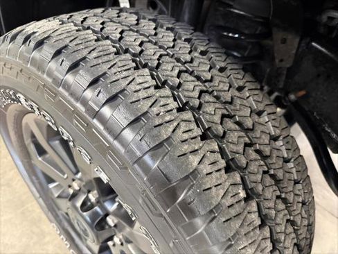 Certified 2025 RAM 2500 Big Horn AWD/4WD image 5