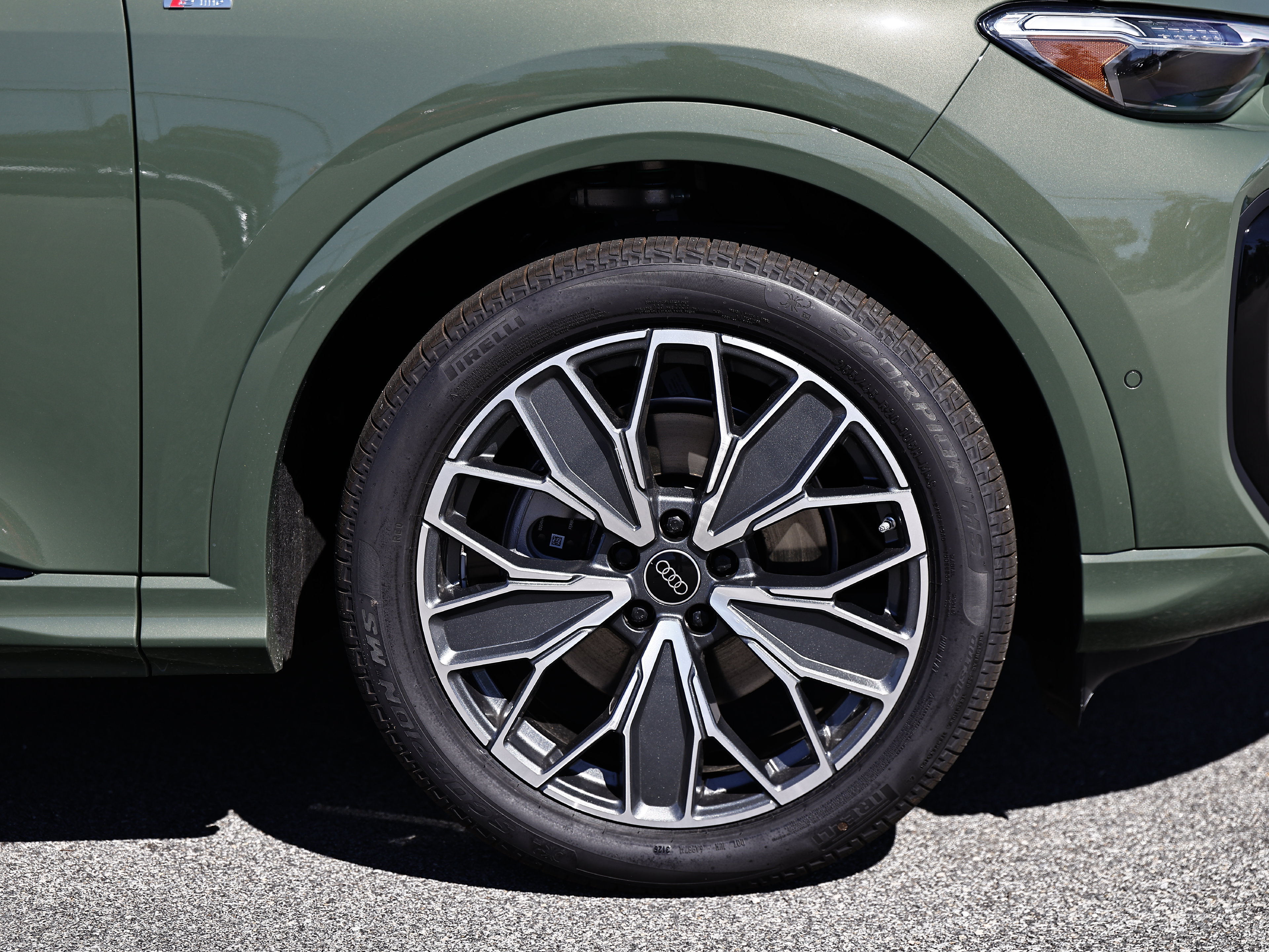 New 2026 Audi Q5 Prestige AWD/4WD image 5