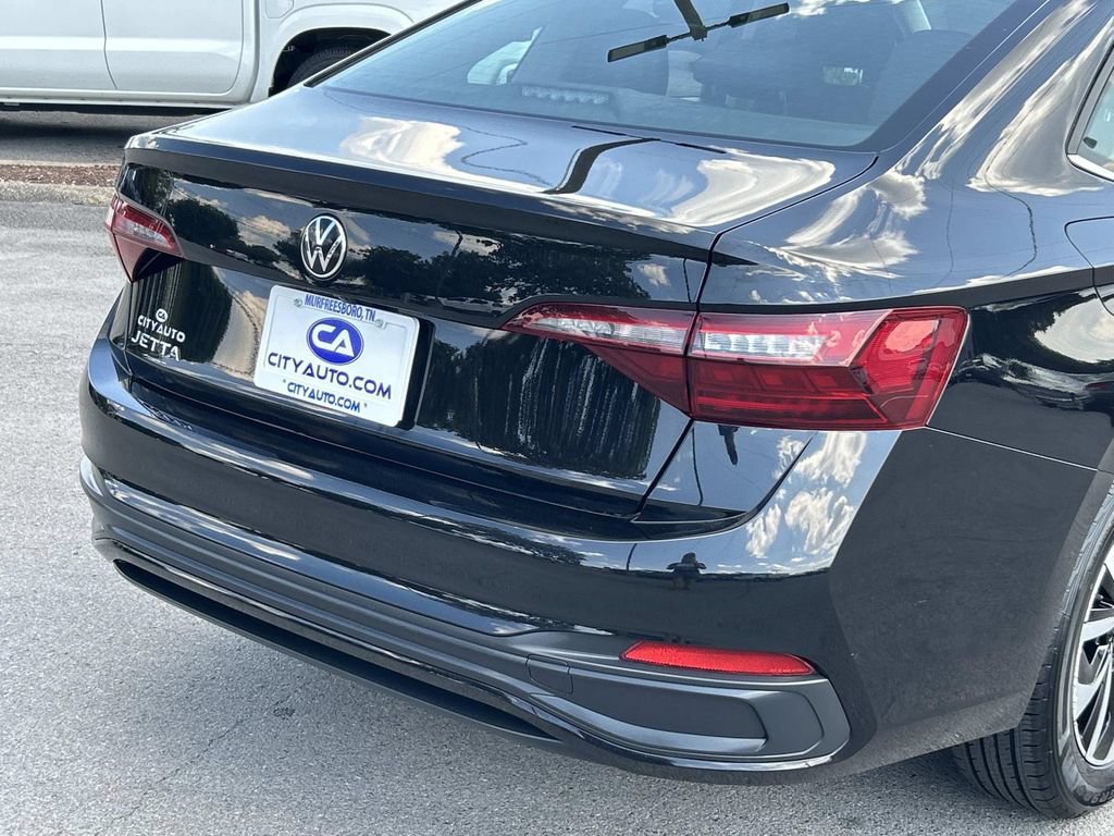 Used 2024 Volkswagen Jetta S FWD image 12