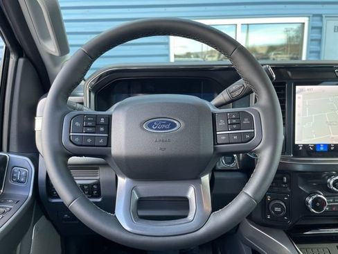 New 2026 Ford F250 Lariat w/ Lariat Premium Package AWD/4WD image 17
