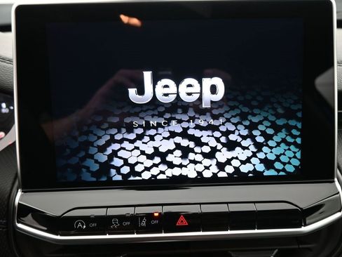 New 2026 Jeep Compass Latitude image 6