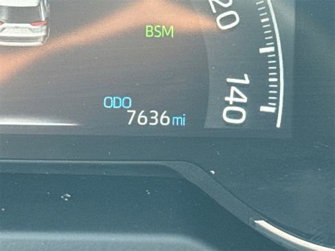 Used 2024 Toyota RAV4 XLE image 28